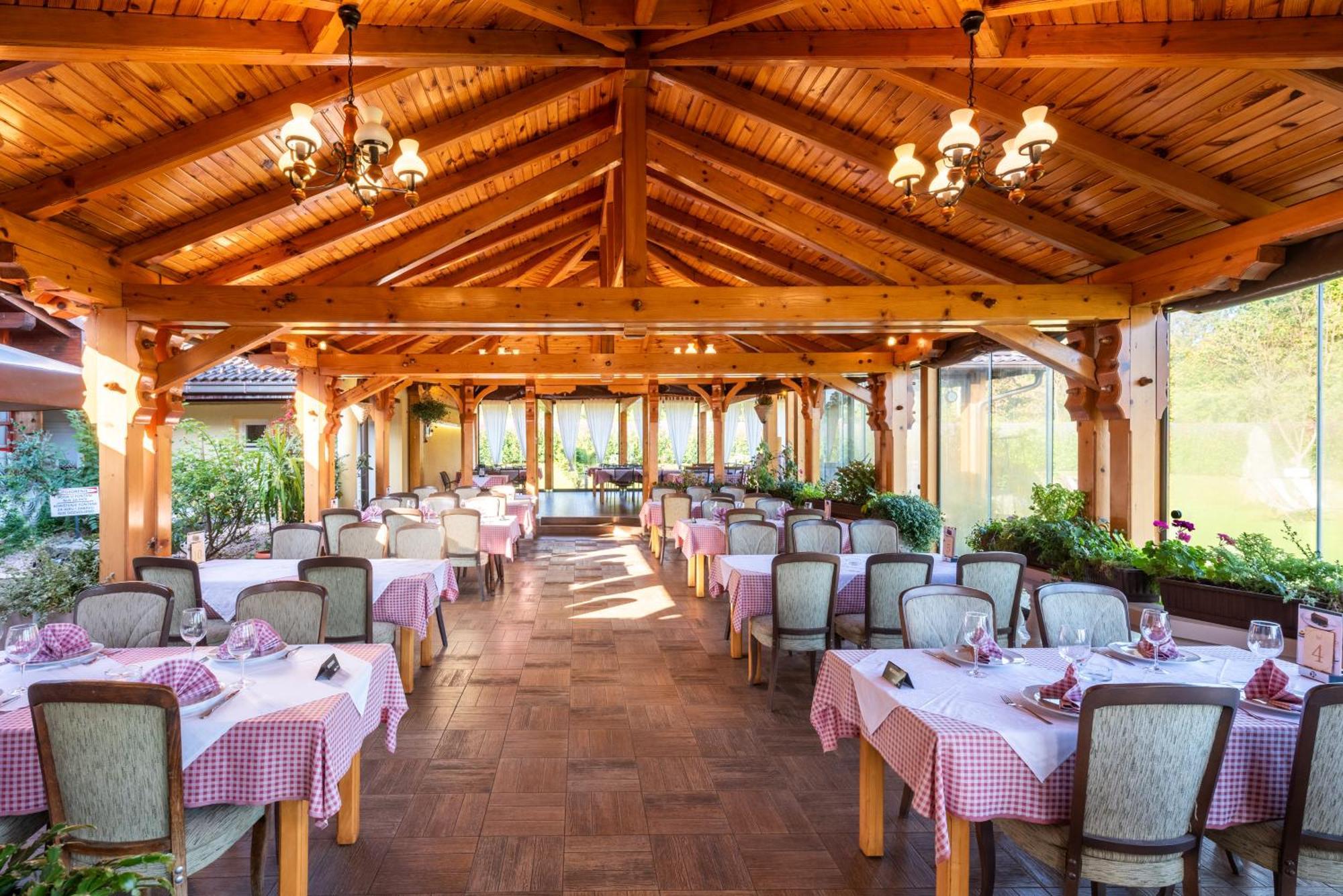 B&B Restoran Bosiljevo Exterior foto